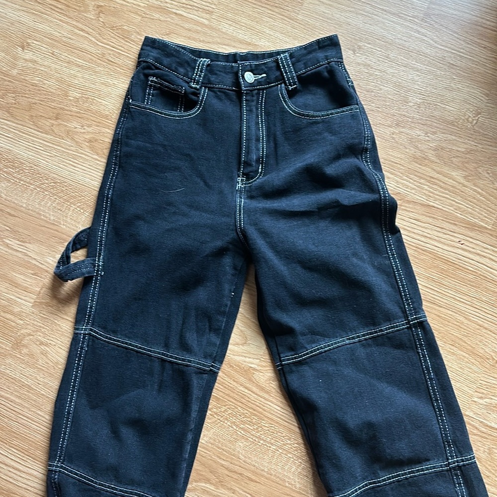 black cargo pants